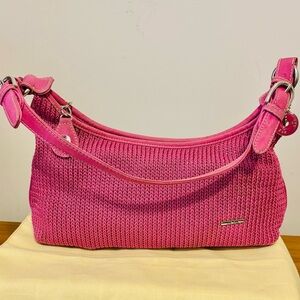 The Sak Crochet Pink fuchsia Woven Hobo Bag, 8” C 13” X 4 3/4”, Adjustable Strap
